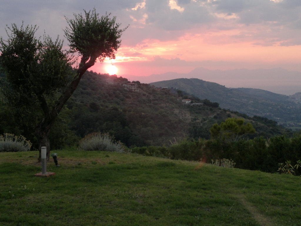 Casa Vacanza Villa Aurora Laureana Cilento المظهر الخارجي الصورة