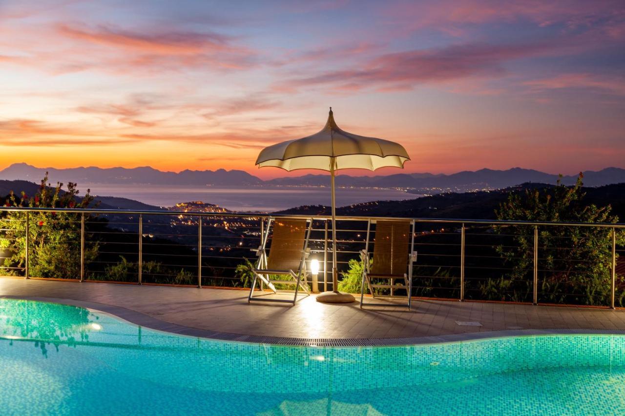 Casa Vacanza Villa Aurora Laureana Cilento المظهر الخارجي الصورة