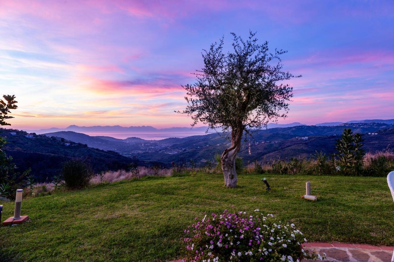 Casa Vacanza Villa Aurora Laureana Cilento المظهر الخارجي الصورة